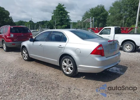 2012 Ford Fusion Se z USA, uszkodzony, nr VIN 3FAHP0HA7CR341529